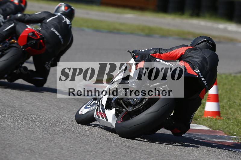 /Archiv-2024/29 12.06.2024 MOTO.CH Track Day ADR/Gruppe gelb/9